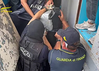 Cocaina nel mare tra Ragusa e Catania