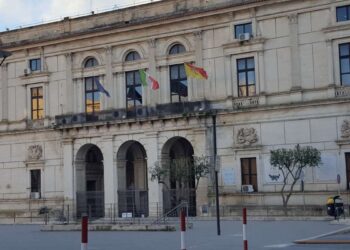 Ragusa, rilascio Carte d’Identità Elettroniche (CIE): prenotazioni solo online per evitare attese