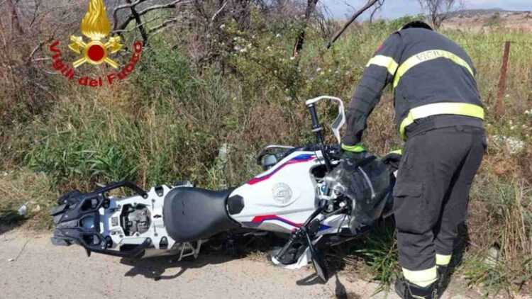 incidente scooter vigili del fuoco