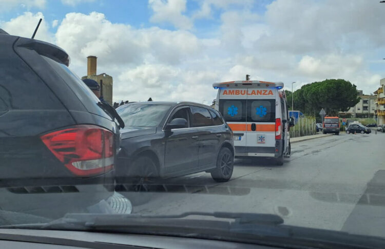Incidente stradale oggi a Vittoria