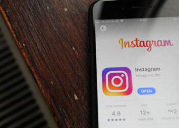 Instagram come TikTok: dirette Live solo per chi ha 1.000 follower