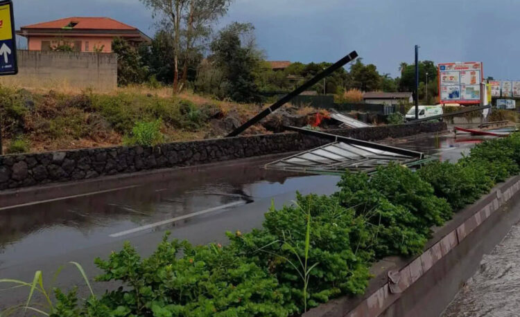 Maltempo in Sicilia: allagamenti e danni nel Catanese