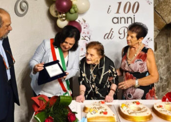 I 100 anni di nonna Pina a Comiso