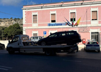 Scicli, rimosse 4 auto abbandonate: si prosegue nei prossimi giorni