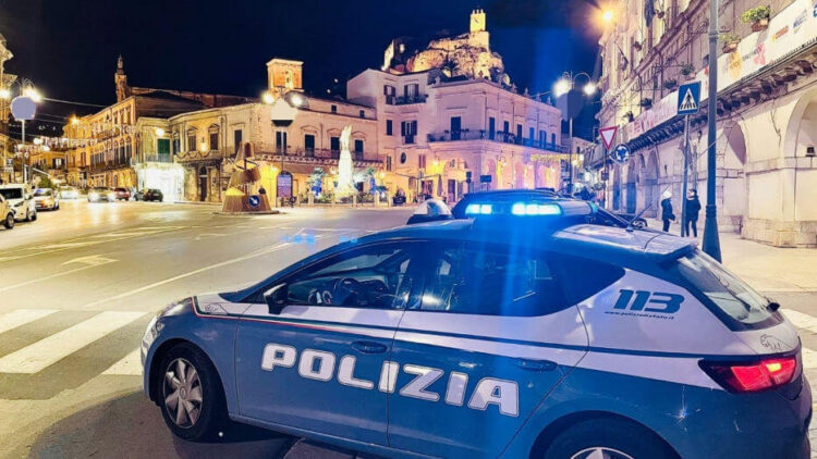 Droga a Modica, un 24enne arrestato e un 20enne denunciato