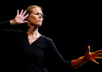 Carolyn Carlson in Teatro a Palermo