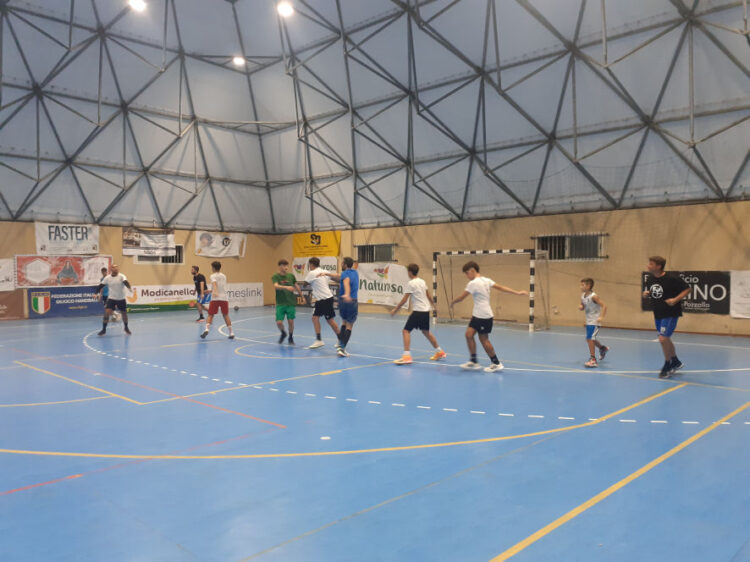 Scicli Social Club esordio in trasferta