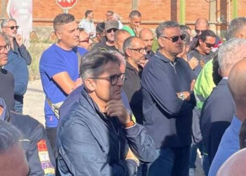 Ragusa vertenza Versalis, Firrincieli M5: riconversione e non dismissione