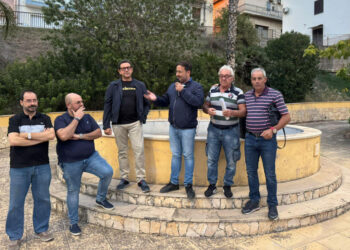 Comiso, il viaggio è cominciato dalla piazzetta del Passaporto: molti disagi