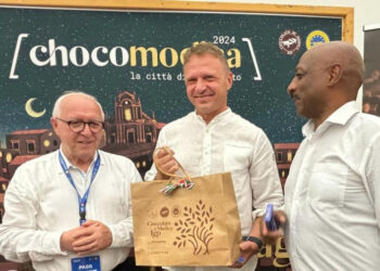 Cioccolato di Modica: visita del Ministro Lollobrigida nella giornata conclusiva del G7