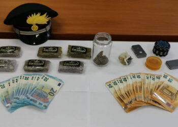 Modica, hashish nascosta nel garage: modicano arrestato