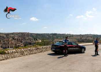 Modica, 25enne evade dai domiciliari: arrestato