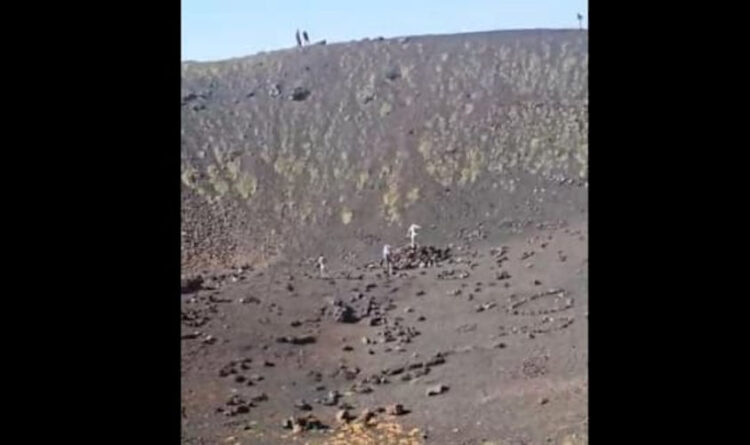 Etna, turisti vandali lasciano la propria firma ai Crateri Silvestri