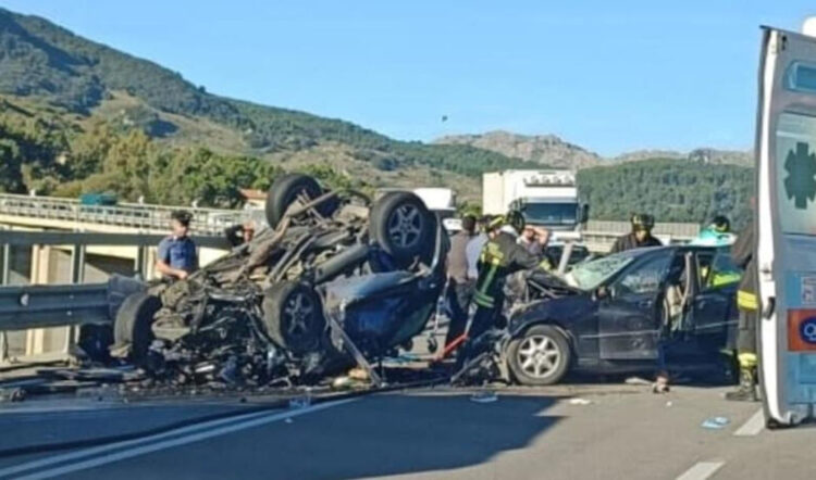 Incidente sulla Palermo-Sciacca, 3 morti e 3 bambini feriti