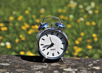 Quando cambia l’ora solare 2024?