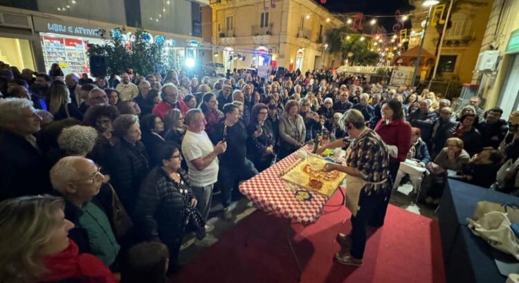La festa della Scaccia Rausana conquista Ragusa
