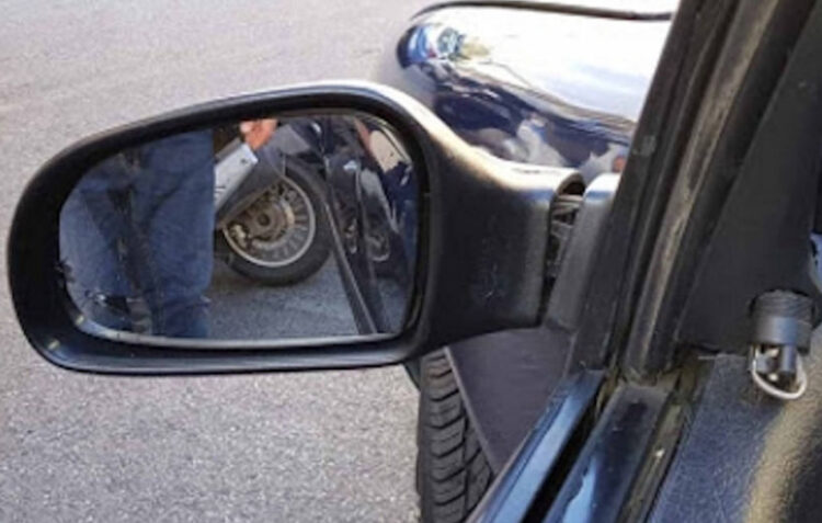 Modica, truffa dello specchietto ai danni di un anziano: denunciate 2 donne