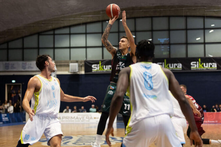 La Virtus Ragusa rivede i fantasmi e crolla