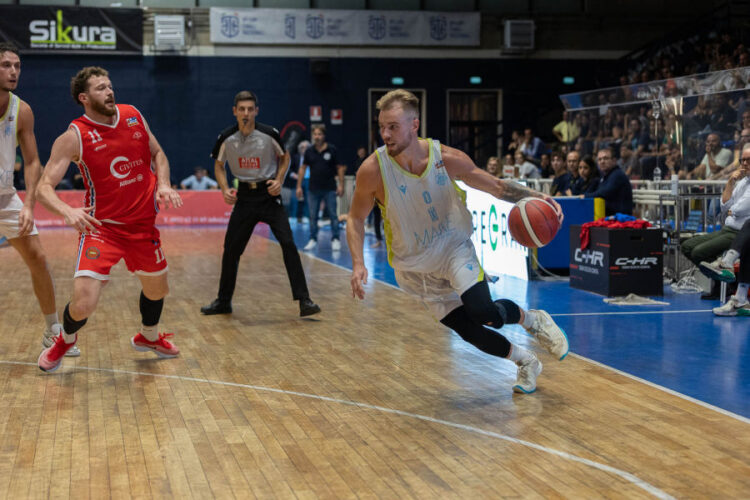 La Virtus Ragusa si toglie un peso: è la prima vittoria, Vicenza cade al Palapadua