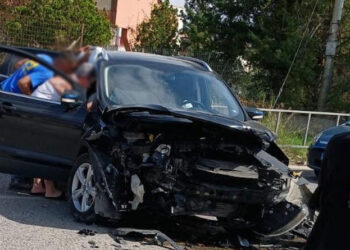 Incidente a Vittoria: 2 feriti nello scontro tra 3 auto
