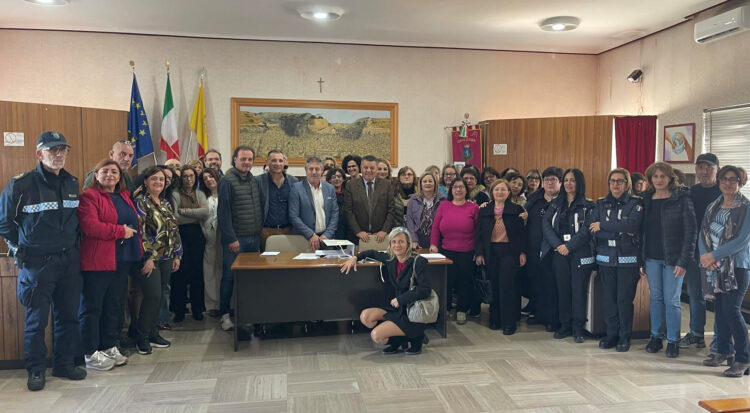 Scicli, dal 1 dicembre 67 dipendenti comunali passano al contratto a 36 ore