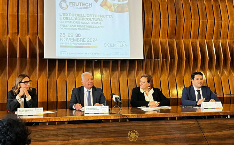 Palermo, presentata a Palazzo Esa Frutech Mediterranean Fruit&Vegetable Expo