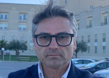 Pensilina all'ingresso dell'ospedale di Ragusa: un piccolo risultato dal grande valore