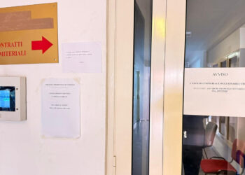 Disservizi da giorni all'ufficio cimiteriale di Vittoria