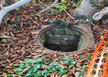 Tombino pericoloso in via Colajanni a Ragusa