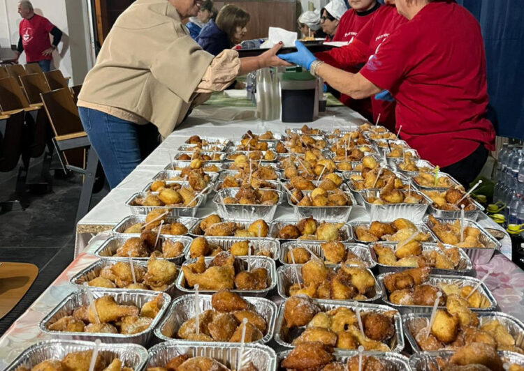 Ragusa, esplosione di frittelle per San Martino
