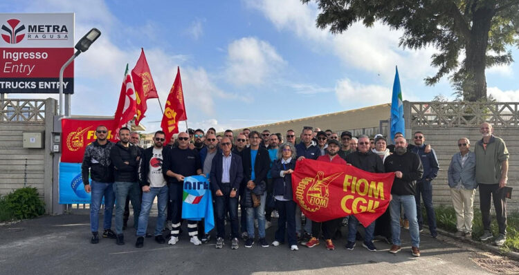 Otto ore di sciopero e sit in all’Almer Metra di Ragusa dopo l’incidente di ieri