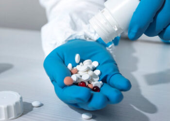 Resistenza agli antibiotici e cancro: un problema emergente