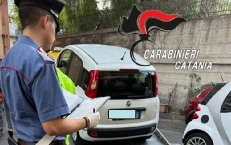 Auto rubate ritrovate a Catania in un cortile condominiale: una rubata a Comiso