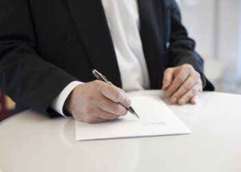 Stabilizzazione dei precari delle Camere di Commercio, firmato l’accordo con i sindacati