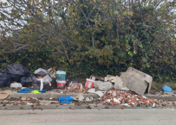 Amianto in via Berlinguer a Ragusa