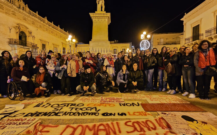 La Casa delle Donne protagonista a Scicli del corteo del 25 novembre