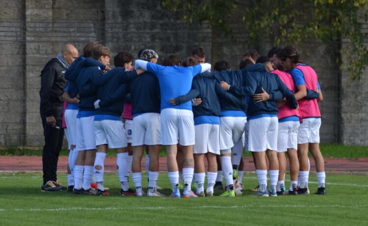 Asd Ragusa Calcio domani il match con Locri