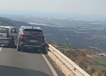 Incidente sui tornanti della Ragusa-Comiso