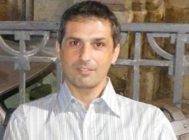 Ragusa piange Riccardo Borrometi, morto a soli 50 anni: oggi i funerali