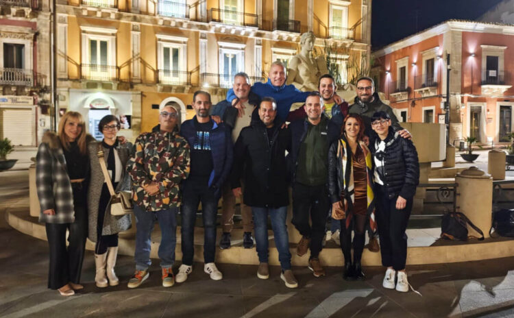 Rimpatriata dopo 27 anni per gli ex alunni della scuola Media G. Verga di Comiso