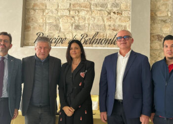 Sicilia, la senatrice Ternullo accoglie il ritorno del sindaco Leontini (Ispica) in Forza Italia