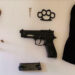 Gela, arrestato con una pistola semiautomatica e munizioni