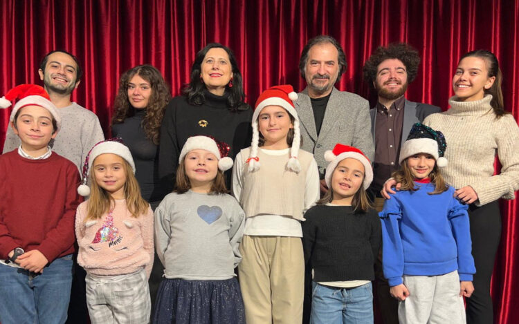 Le feste alla Maison Godot parlano di magia, altruismo e integrazione