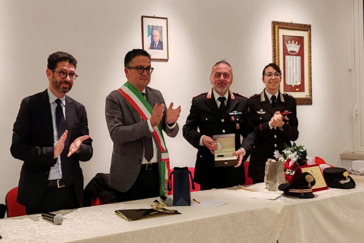 Mirabella, il maresciallo Alessandro Melluso va in pensione dopo 26 anni di servizio