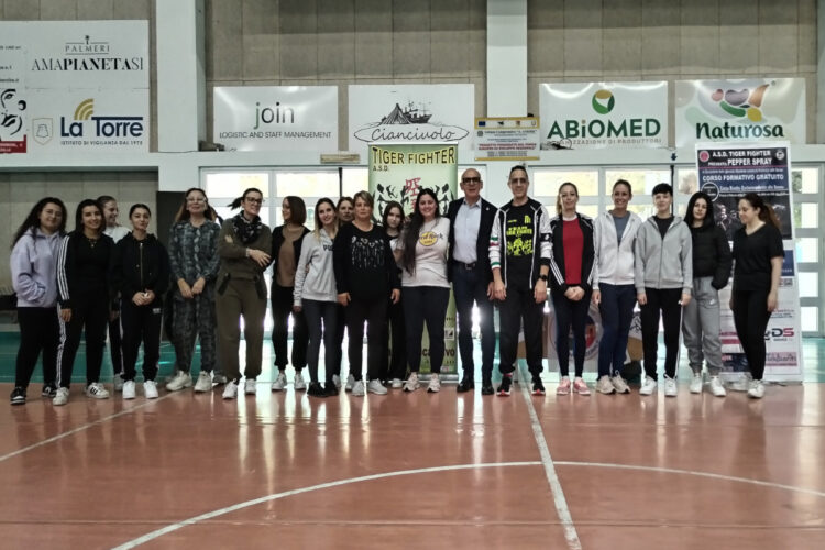 Corso di difesa personale rivolto alle donne a Pozzallo