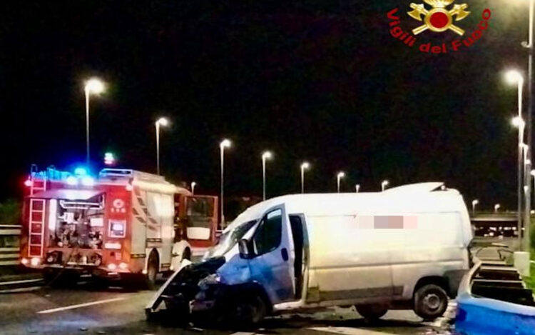 Incidente sulla tangenziale di Catania: morto Carlo Calvagna