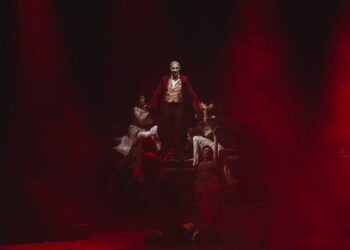 Catania, a grande richiesta ritorna Dracula