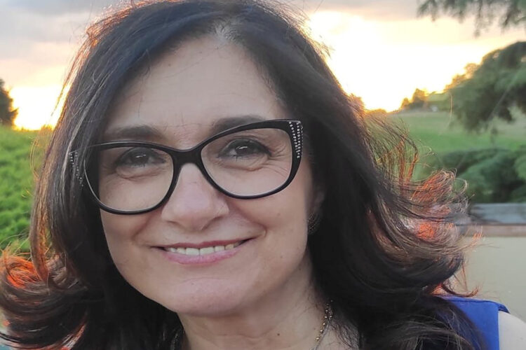 Investita da uno scooter mentre attraversa la strada: è morta Catena Russo