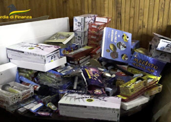 Catania: sequestrati a Misterbianco oltre 4.000 artifizi pirotecnici illegali