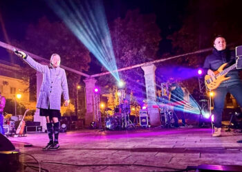 Gerardina Trovato incanta Donnalucata: concerto indimenticabile